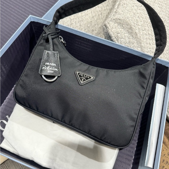 Prada Re-Edition nylon mini bag - Picture 2 of 5